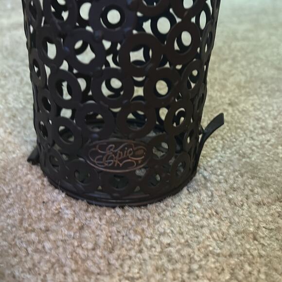 Cork Cage Metal Wine Bottle Holder 14.5 Inches Tall - Picture 2 of 5